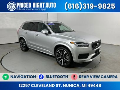 Used 2022 Volvo XC90 T6 Momentum