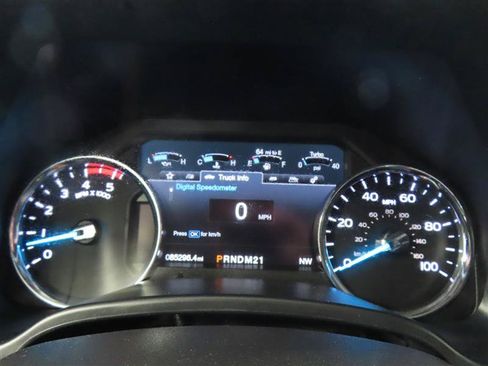 Used 2019 Ford F450 Lariat w/ Chrome Package AWD/4WD image 19