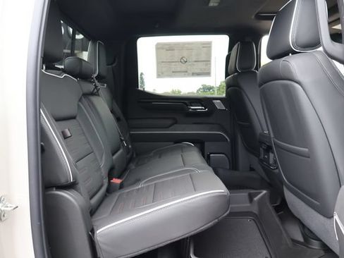 New 2026 GMC Sierra 1500 AT4X AWD/4WD image 22