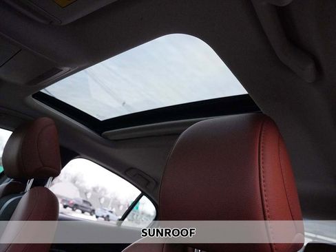 Used 2024 MAZDA MAZDA3 s image 3