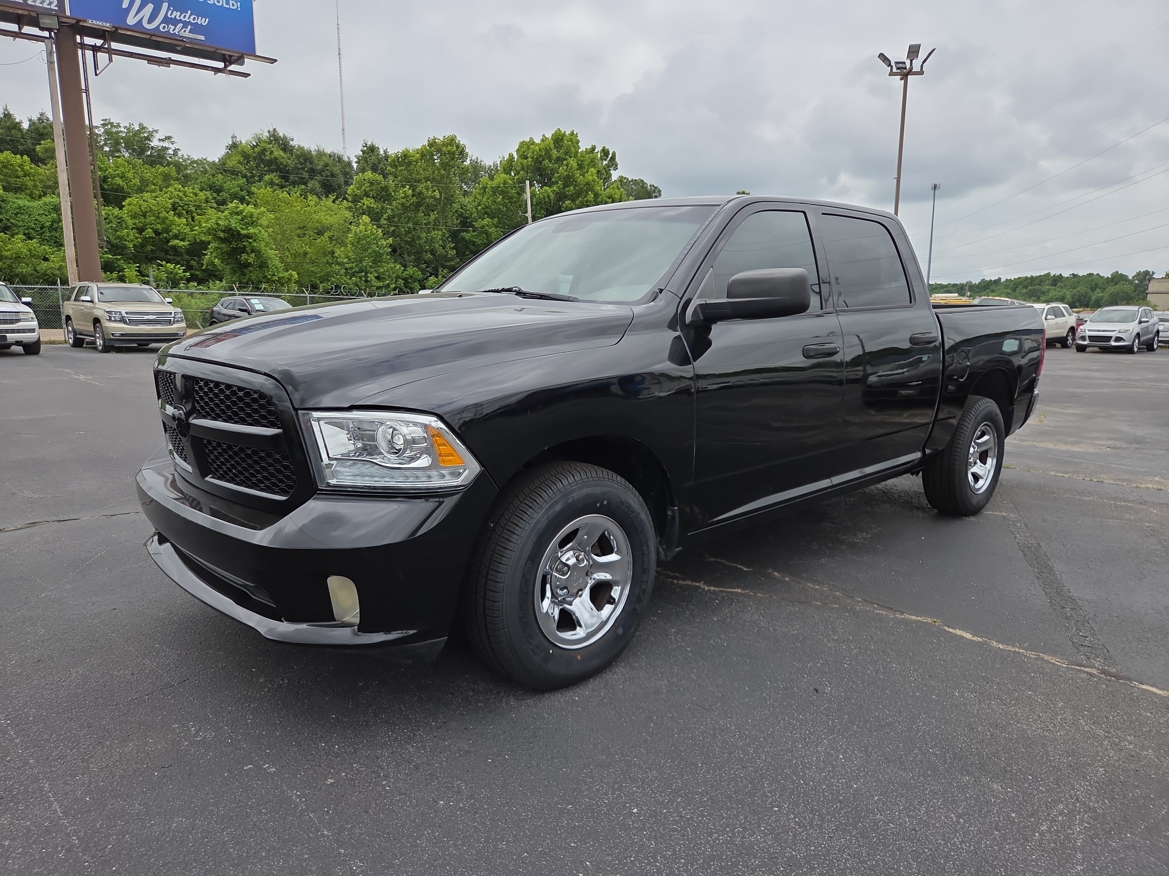 Used 2014 RAM 1500 Express w/ Black Ram 1500 Express Group RWD image 1