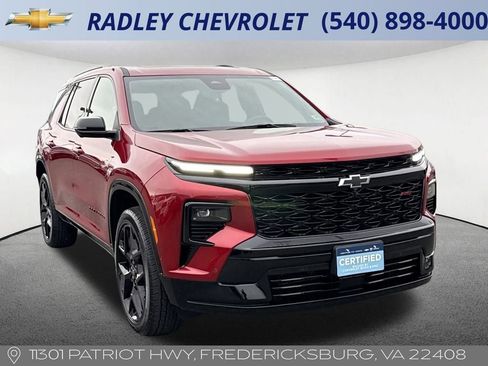 Certified 2024 Chevrolet Traverse RS w/ LPO, Floor Liner Package image 7