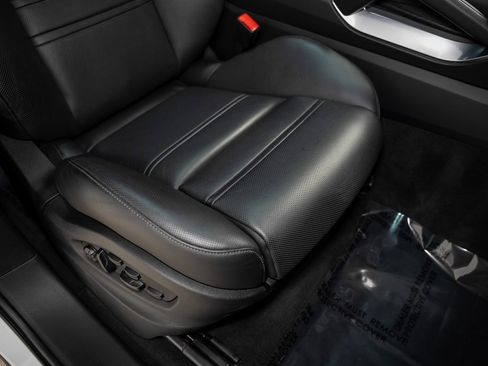 Used 2022 Porsche Cayenne Turbo S image 34