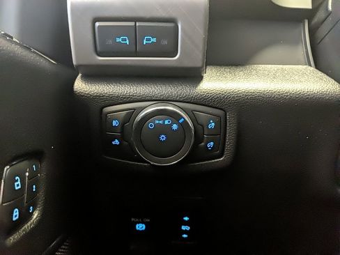 Used 2018 Ford F150 Limited w/ Trailer Tow Package image 25