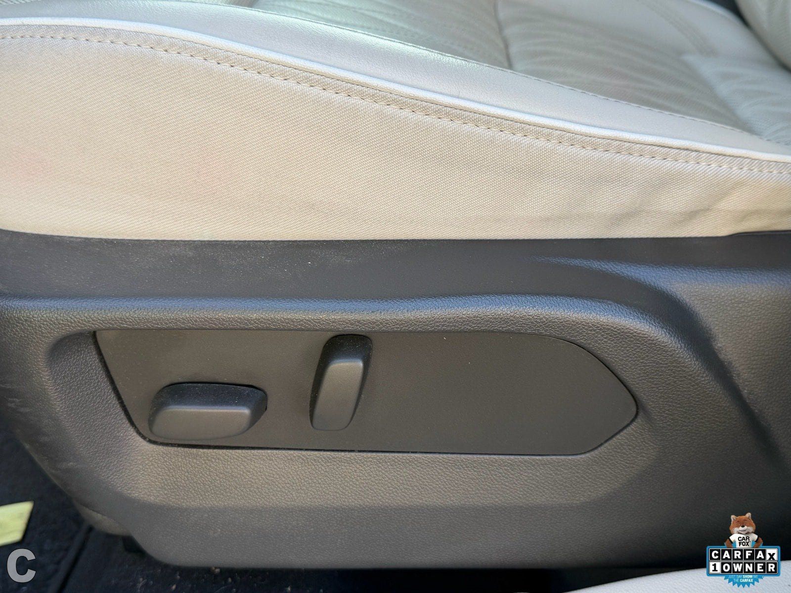 Used 2023 Buick Envision Avenir AWD/4WD image 13