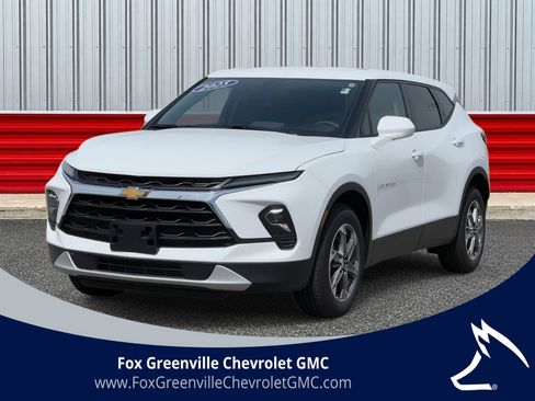 Used 2025 Chevrolet Blazer LT AWD/4WD image 1