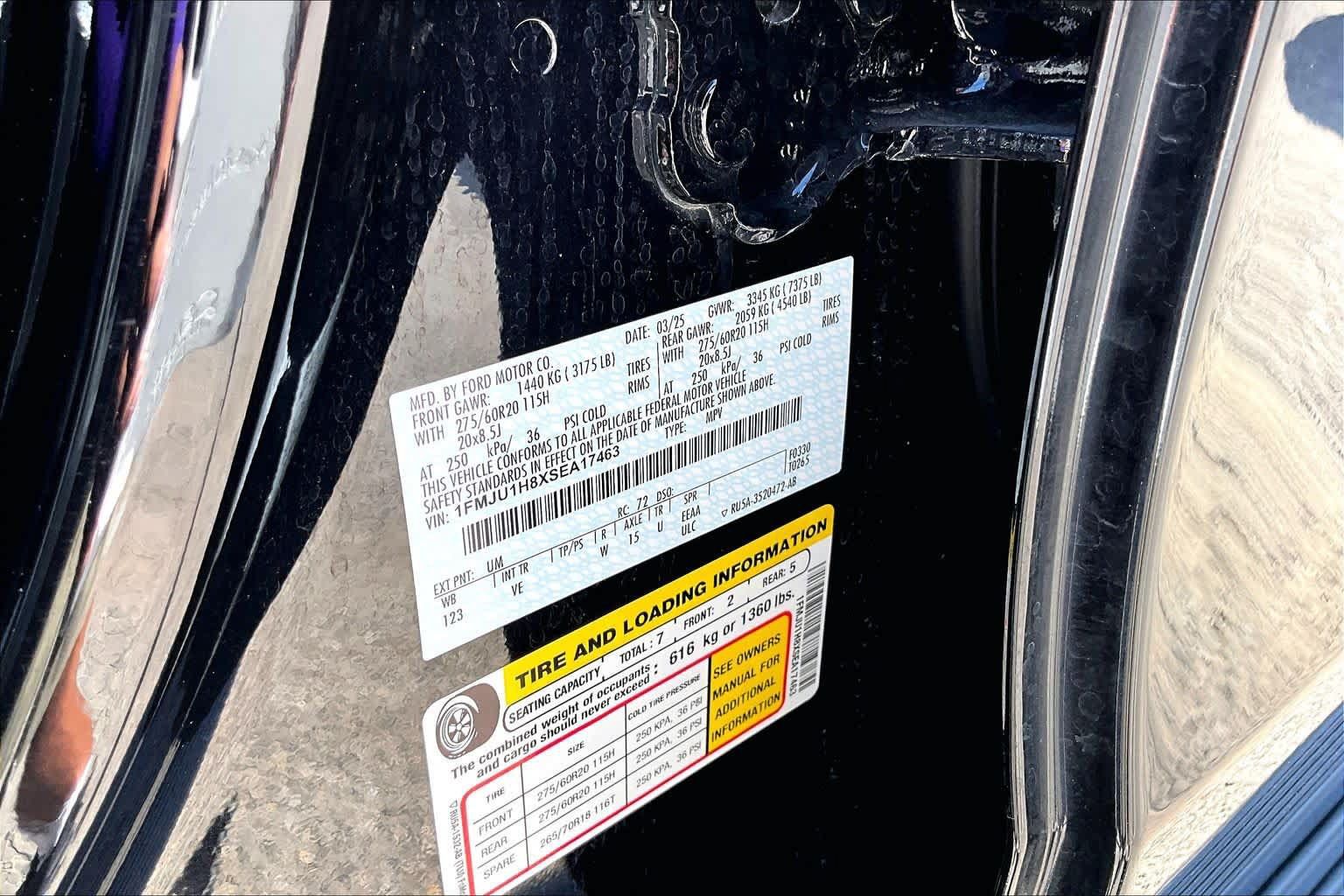 Used 2025 Ford Expedition Active RWD image 36