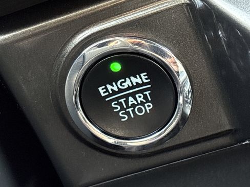 Used 2023 Ford F150 XLT w/ Equipment Group 302A High image 31