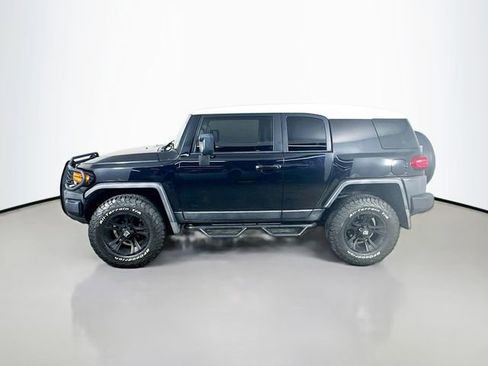 Used 2008 Toyota FJ Cruiser 2WD image 11