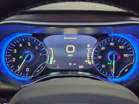 New 2026 Chrysler Pacifica Select image 16