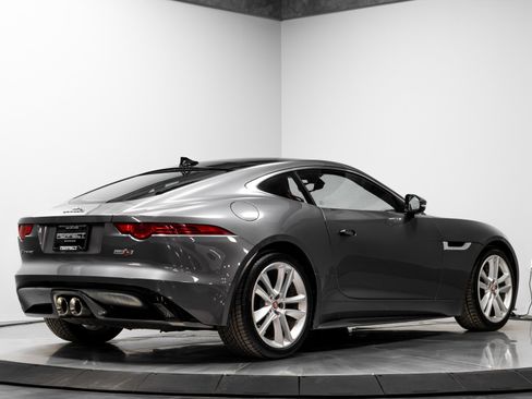 Used 2016 Jaguar F-TYPE S image 12