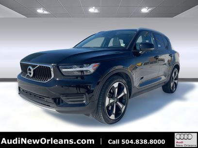 Used 2019 Volvo XC40 T5 Momentum