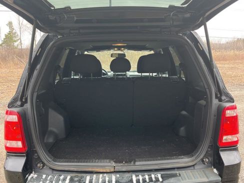 Used 2009 Ford Escape XLT image 16