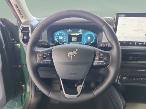 New 2025 Ford Bronco Sport Outer Banks image 9