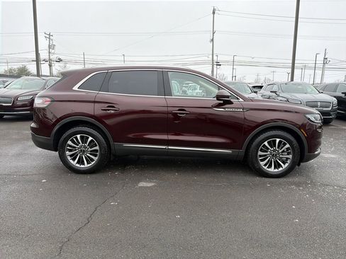 Certified 2023 Lincoln Nautilus Reserve image 6