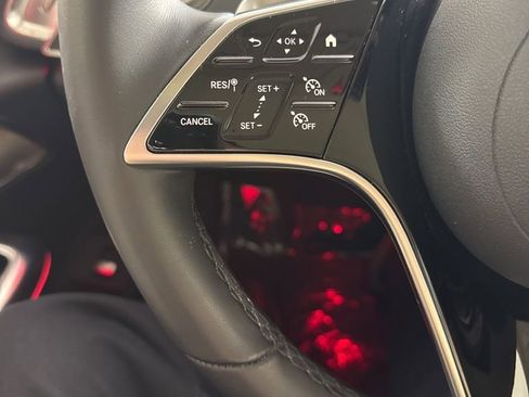 Certified 2025 Mercedes-Benz E 350 4MATIC Sedan image 31