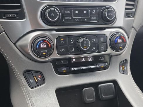 Used 2020 Chevrolet Tahoe LT RWD image 21