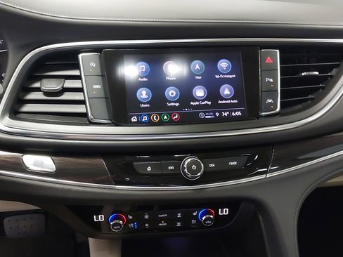 Certified 2022 Buick Enclave Premium w/ Experience Buick Package image 18