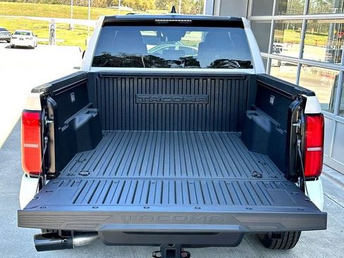 New 2026 Toyota Tacoma SR5 image 23