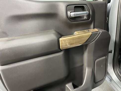 Used 2024 GMC Sierra 1500 Pro w/ Pro Value Package image 28