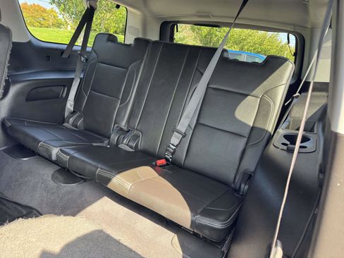 Used 2019 GMC Yukon XL Denali w/ Open Road Package image 20