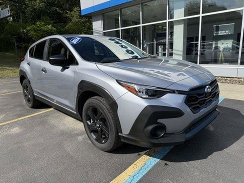 Used 2024 Subaru Crosstrek 2.0i image 4