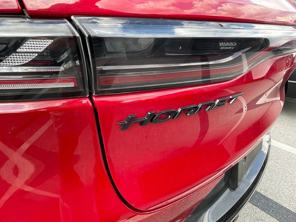 Used 2024 Dodge Hornet R/T Plus AWD/4WD image 9