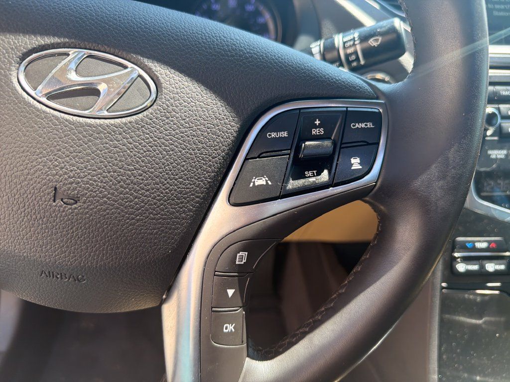 Used 2016 Hyundai Azera Limited FWD image 19