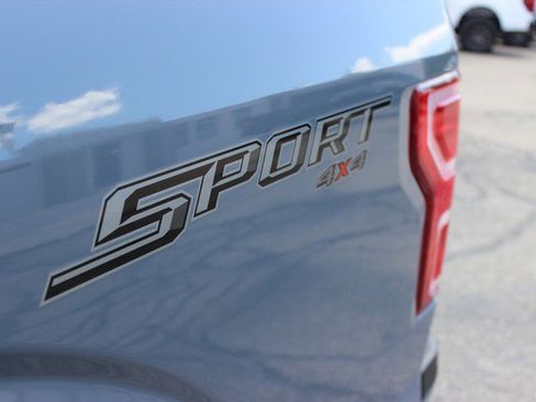 Used 2019 Ford F150 XLT w/ Equipment Group 302A Luxury AWD/4WD image 4