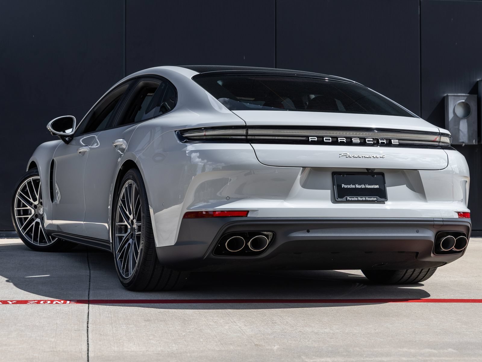 New 2026 Porsche Panamera 4 AWD/4WD image 3