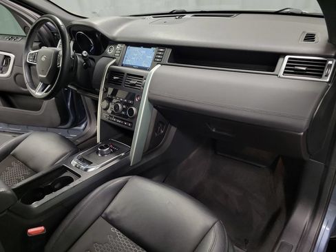 Used 2019 Land Rover Discovery Sport SE AWD/4WD image 33