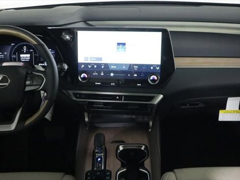 New 2026 Lexus RX 450h AWD image 15