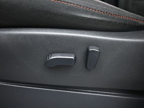 Used 2022 Nissan Frontier PRO-4X w/ Off-Road Protection Package image 12