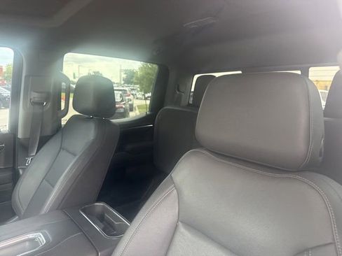 Used 2022 GMC Sierra 1500 SLT RWD image 12
