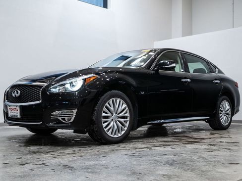 Used 2015 INFINITI Q70 L 3.7 image 3