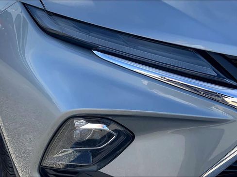 Used 2023 Chevrolet Blazer LT image 27