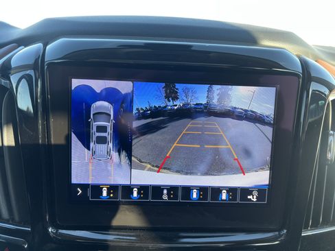 Certified 2021 Chevrolet Traverse High Country image 31