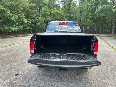 Used 2015 RAM 1500 Big Horn AWD/4WD image 30