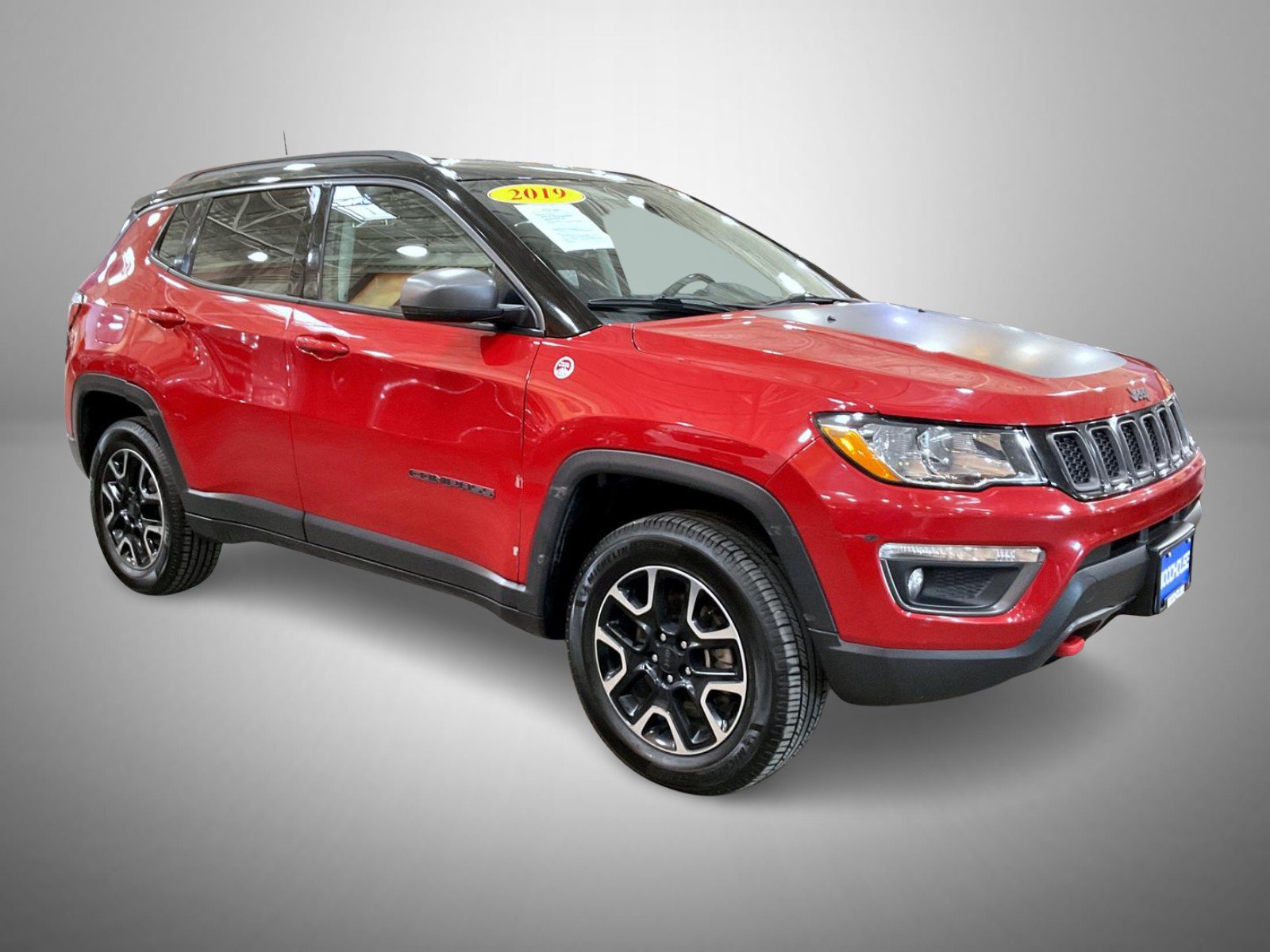 Used 2019 Jeep Compass Trailhawk w/ Cold Weather Group AWD/4WD image 3