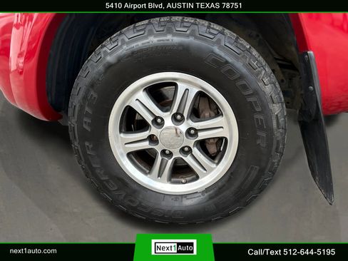 Used 2011 Toyota Tacoma 4x4 Double Cab image 32