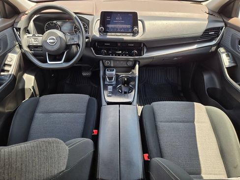 Used 2022 Nissan Rogue SV FWD image 15
