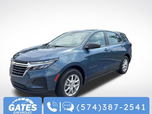 Used 2024 Chevrolet Equinox LS FWD image 1