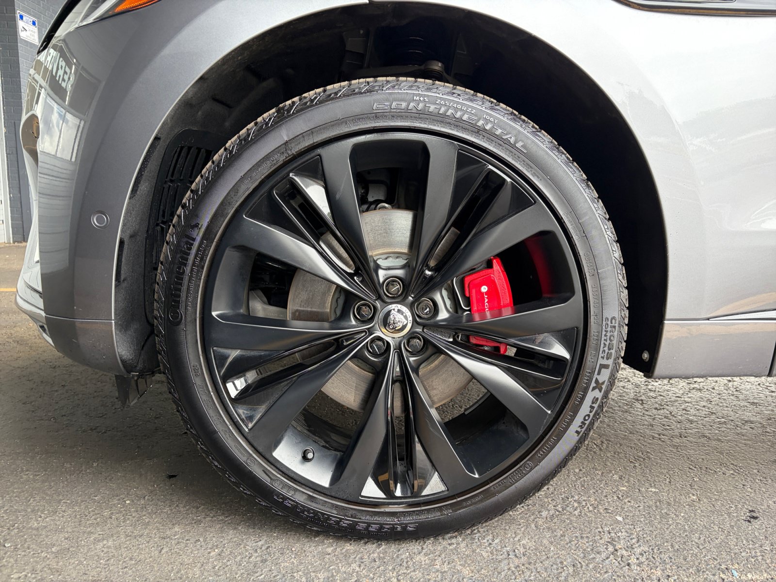 New 2026 Jaguar F-PACE R-Dynamic S AWD/4WD image 24