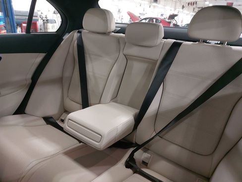 Used 2023 Mercedes-Benz C 300 4MATIC Sedan image 16