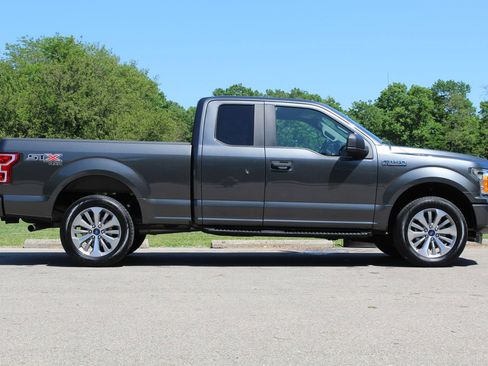 Used 2018 Ford F150 XL w/ Equipment Group 101A Mid AWD/4WD image 8