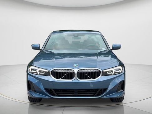 New 2026 BMW 330i Sedan w/ Premium Package RWD image 2