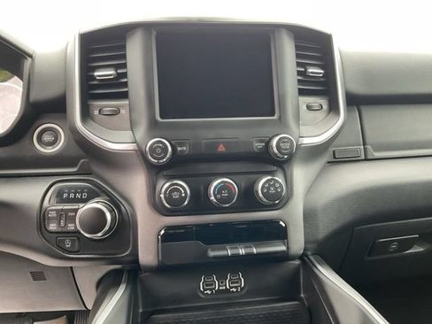 Used 2020 RAM 1500 Big Horn AWD/4WD image 42