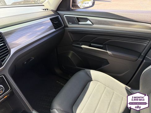 Used 2021 Volkswagen Atlas SEL Premium AWD/4WD image 26