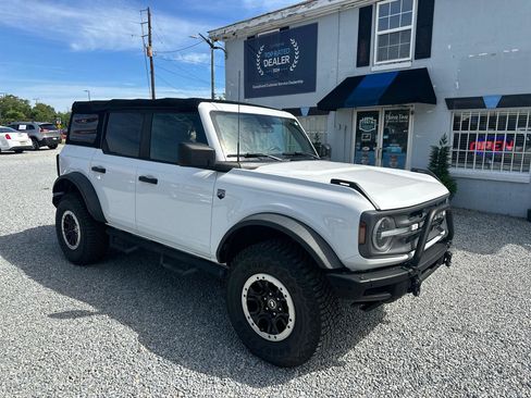 Used 2021 Ford Bronco Big Bend w/ Sasquatch Package AWD/4WD image 6