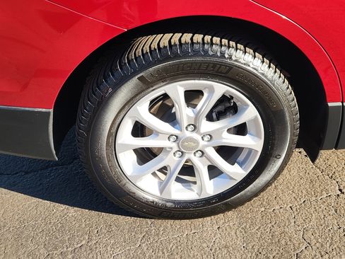 Used 2019 Chevrolet Equinox LT image 30